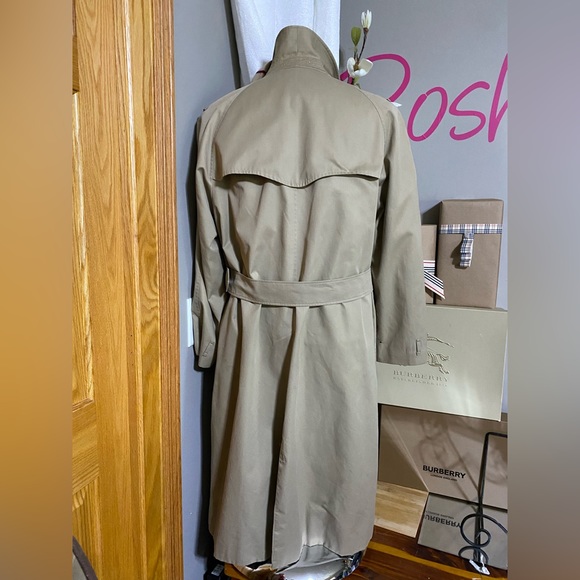 Vintage Burberry Trench w/Nova CHECK Lining🔥Made in 🇬🇧UPSCALE Details🔥GUC/C+ - Picture 2 of 16